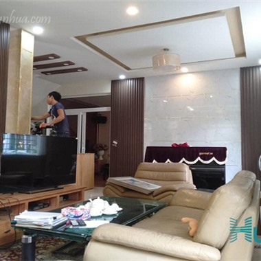 CÔNG TRÌNH NHÀ DÂN: CHỊ OANH - VŨ TÔNG PHAN